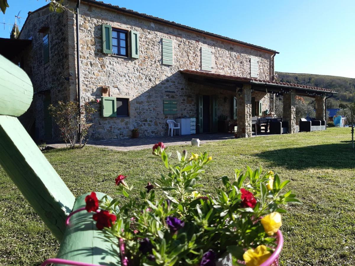 Podere Oliveta Монтекатини-Валь-ди-Чечина Экстерьер фото