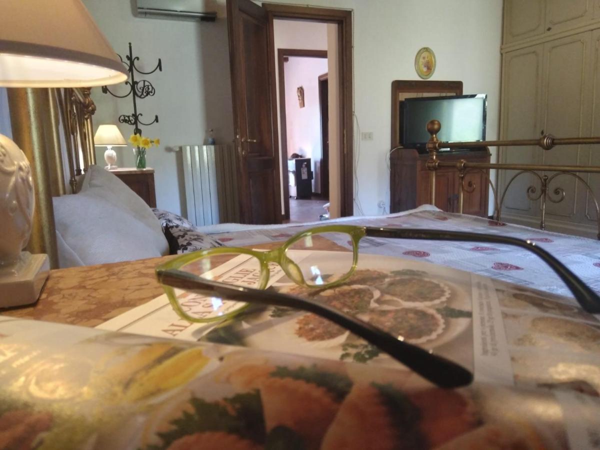 Podere Oliveta Монтекатини-Валь-ди-Чечина Экстерьер фото