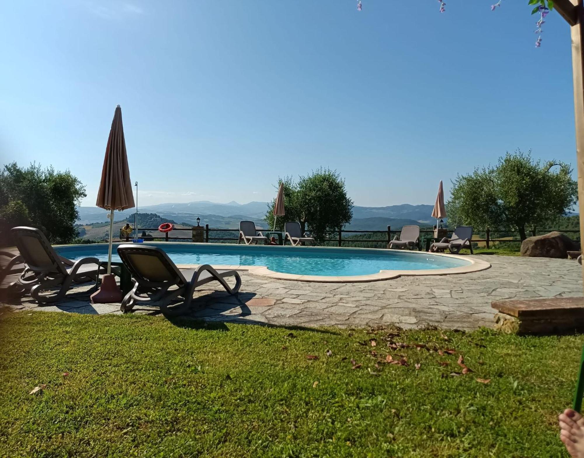 Podere Oliveta Монтекатини-Валь-ди-Чечина Экстерьер фото